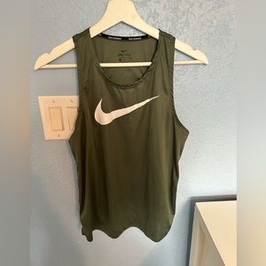 Nike muscle tank